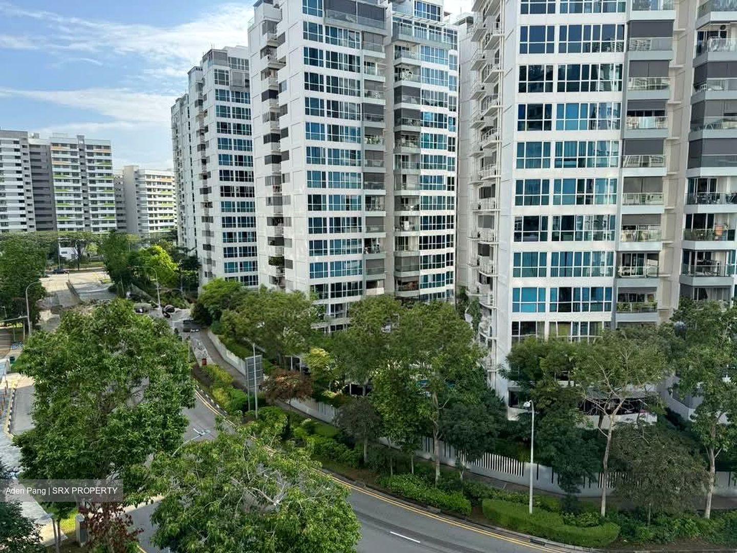 Blk 524A Tampines Greenleaf (Tampines), HDB 5 Rooms #584486211